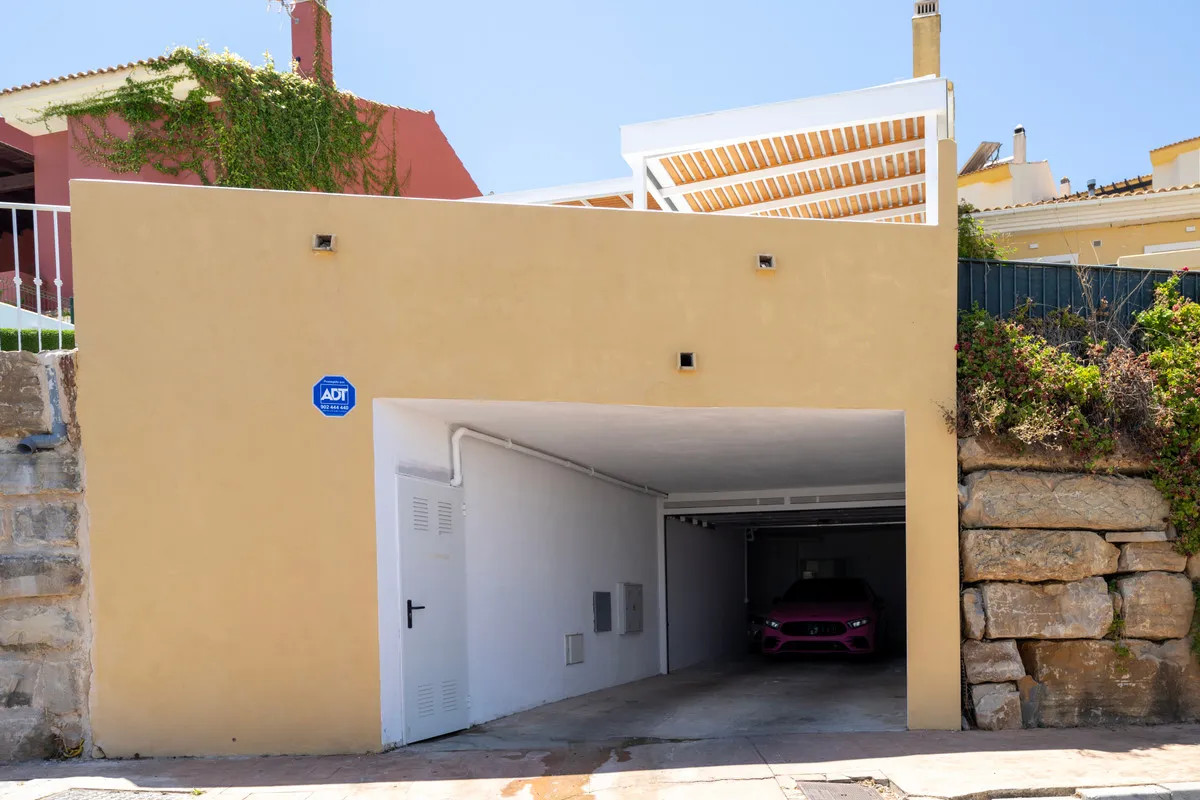 619a517b-c53c-4713-8f66-a4f9504d1c34