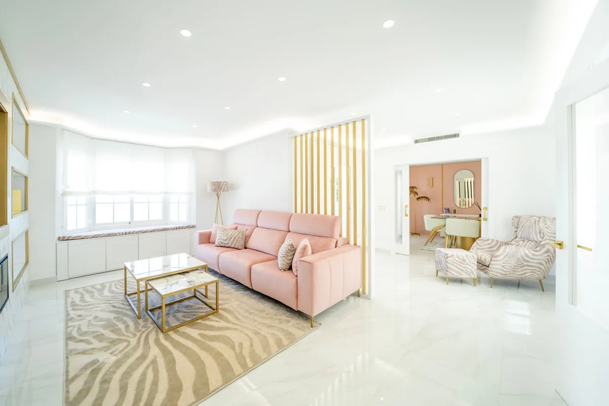 aeb958e6-7cd7-46c2-ac2e-454dc6a020ee