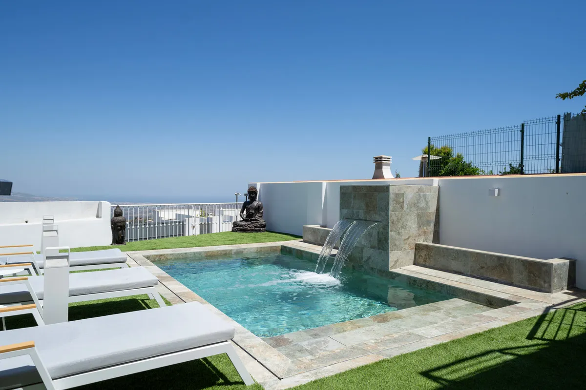 f0f7313b-6299-48e7-b40a-84fdfc56cb2d