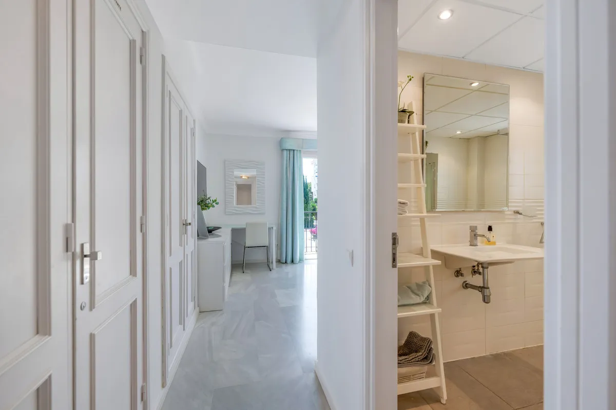 4fae3595-70ed-48e5-9f5b-dbf5a425be5a