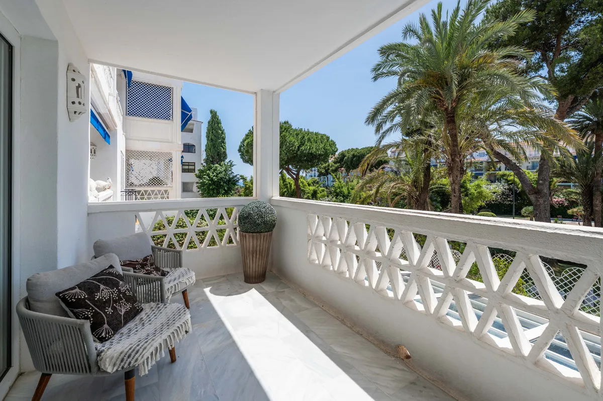 ad0cf0c4-4d86-4dde-9d32-3e38d85c7c57