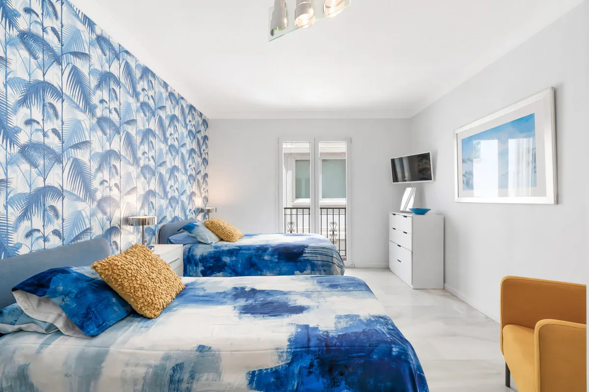 f75d3064-1cab-4196-ac10-32f1643545e9