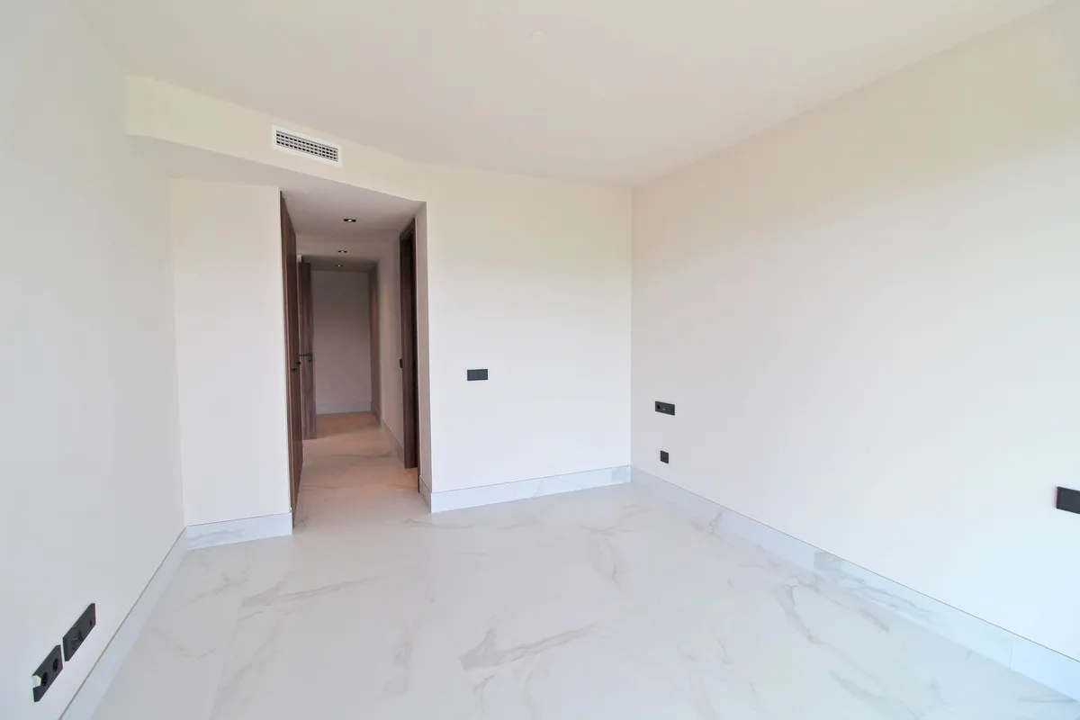 8e765cea-0706-421a-a084-b6d989985239