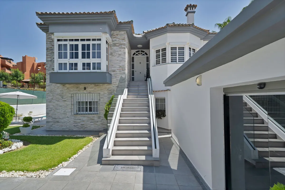 096b3a44-7904-4190-a2e1-6f858961eaad