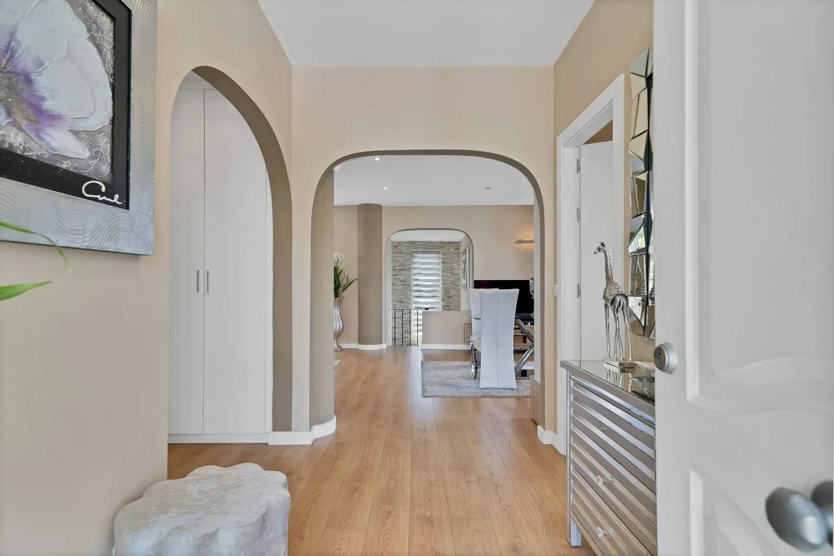 49ac9235-c106-4fea-9103-8a7245464ba6