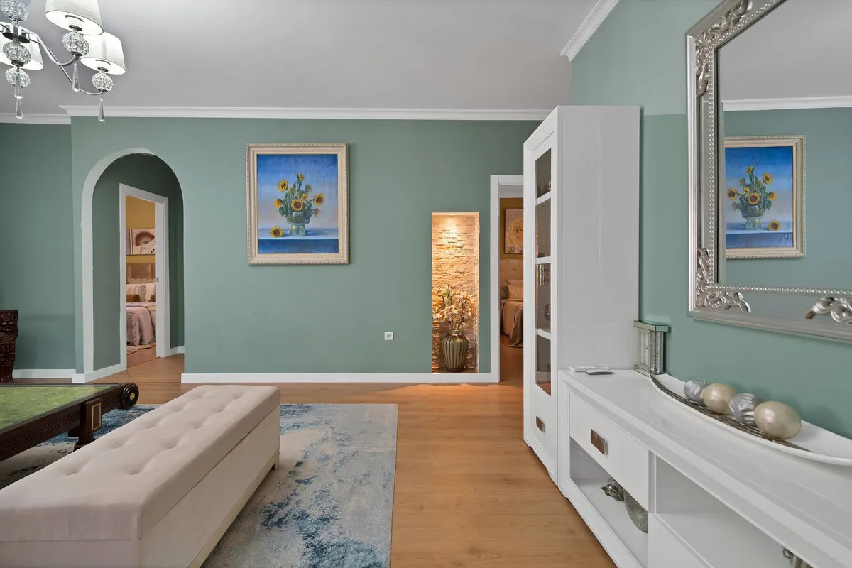 51f09721-82bf-4a14-8621-3c200bb0b9c3