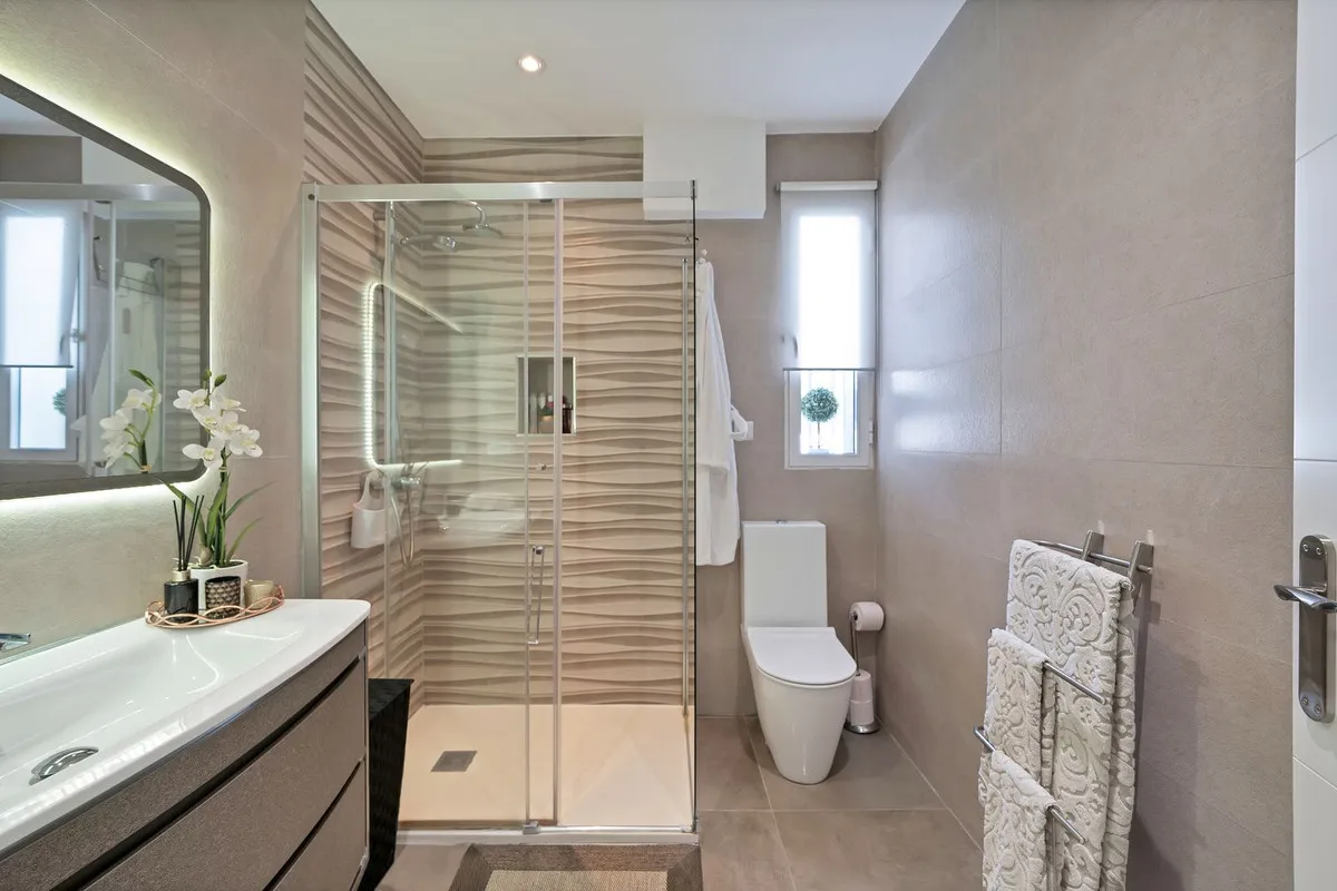 82d9fd55-aa8d-4531-a052-1a69abb71886