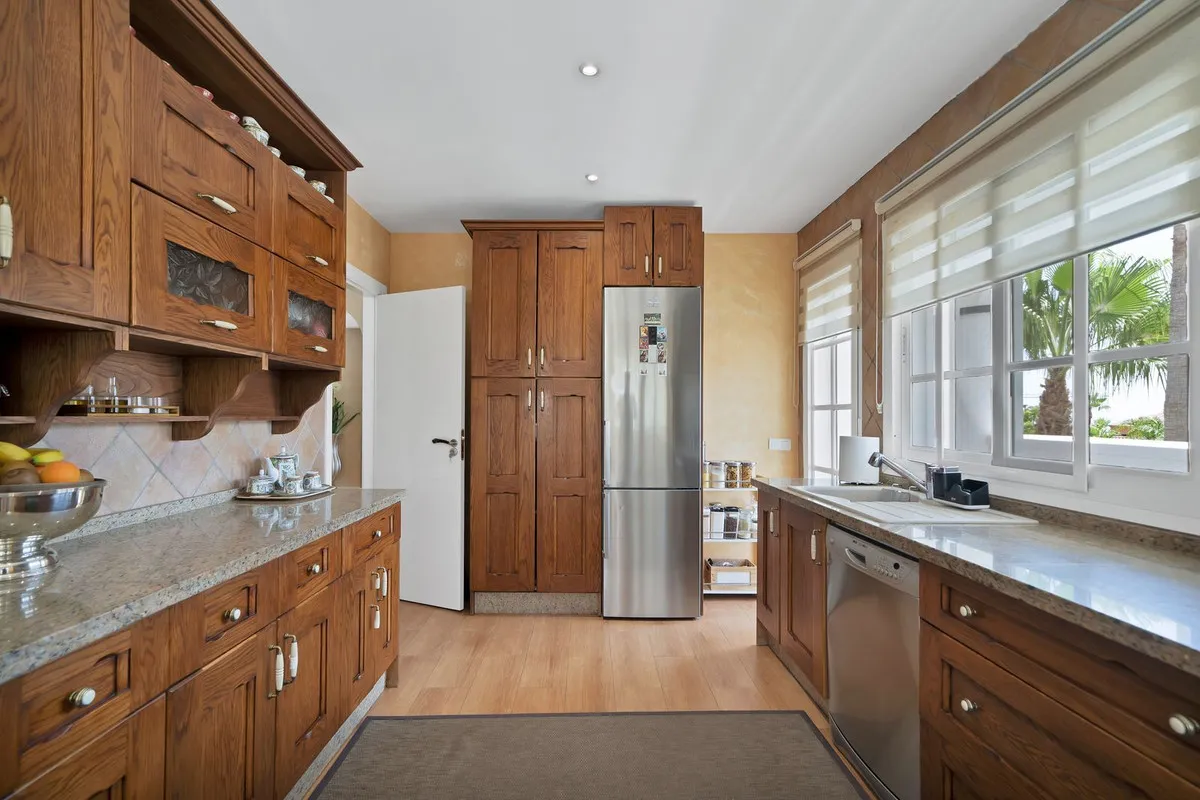 8caecbc3-fc05-4f4a-aa6d-751ddcfd453c