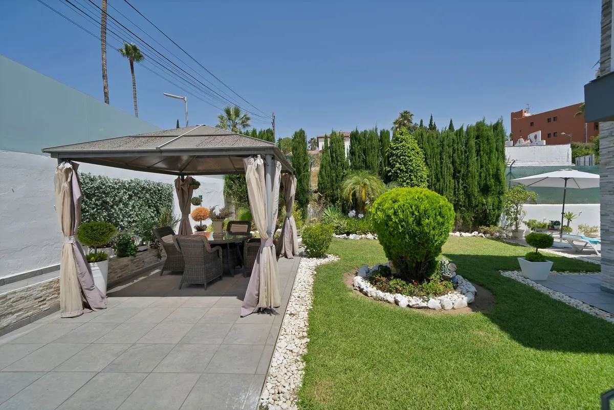 cd9078ba-906f-4622-96bd-a8aa58c15418