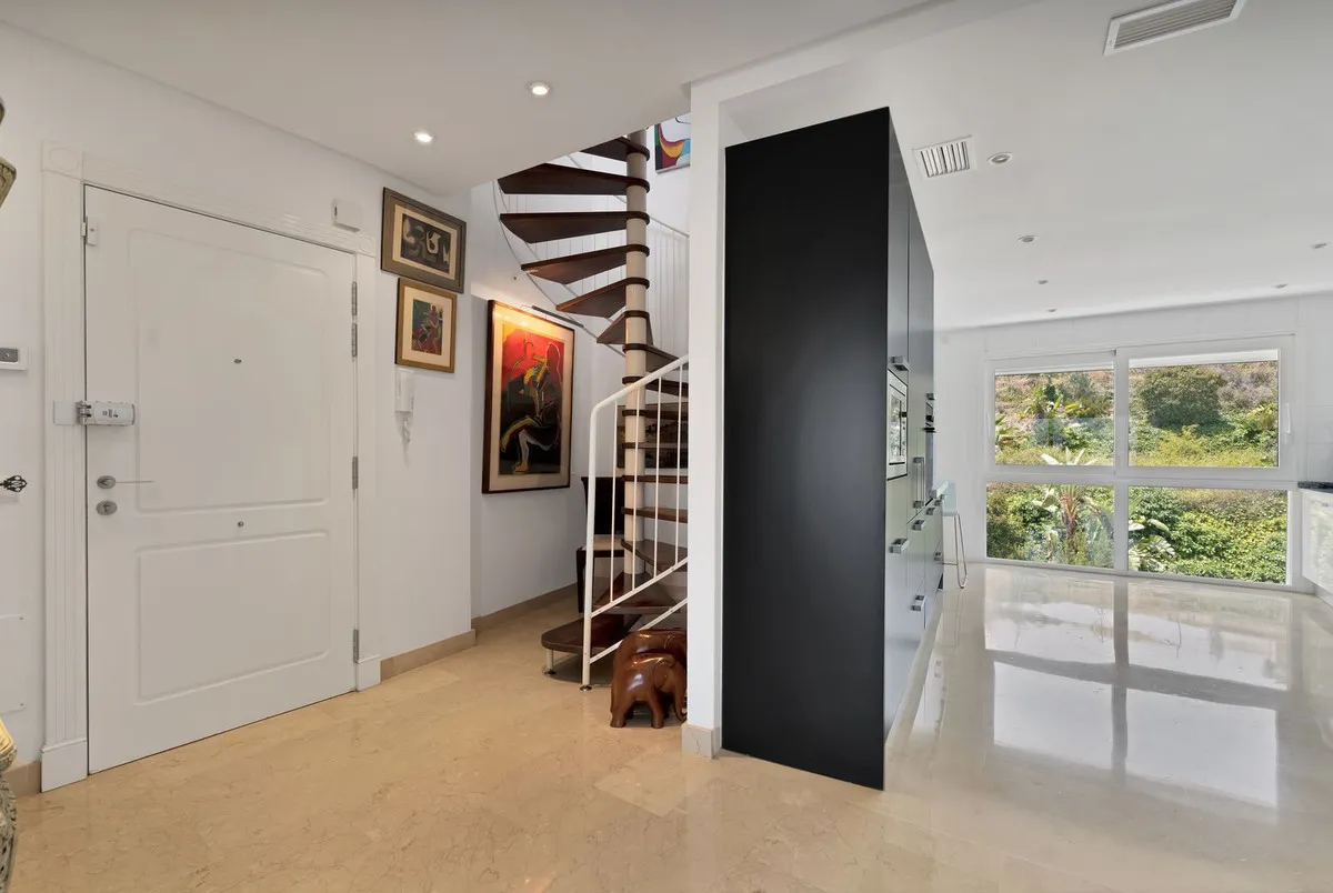 41ce908a-238c-4820-887a-8e7288e1baa4