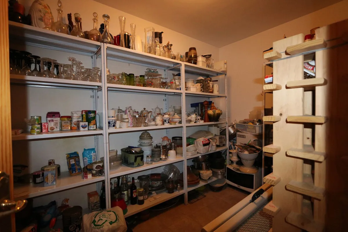 4f7037dd-f3f4-4d6d-8f58-7f5cd2445de0