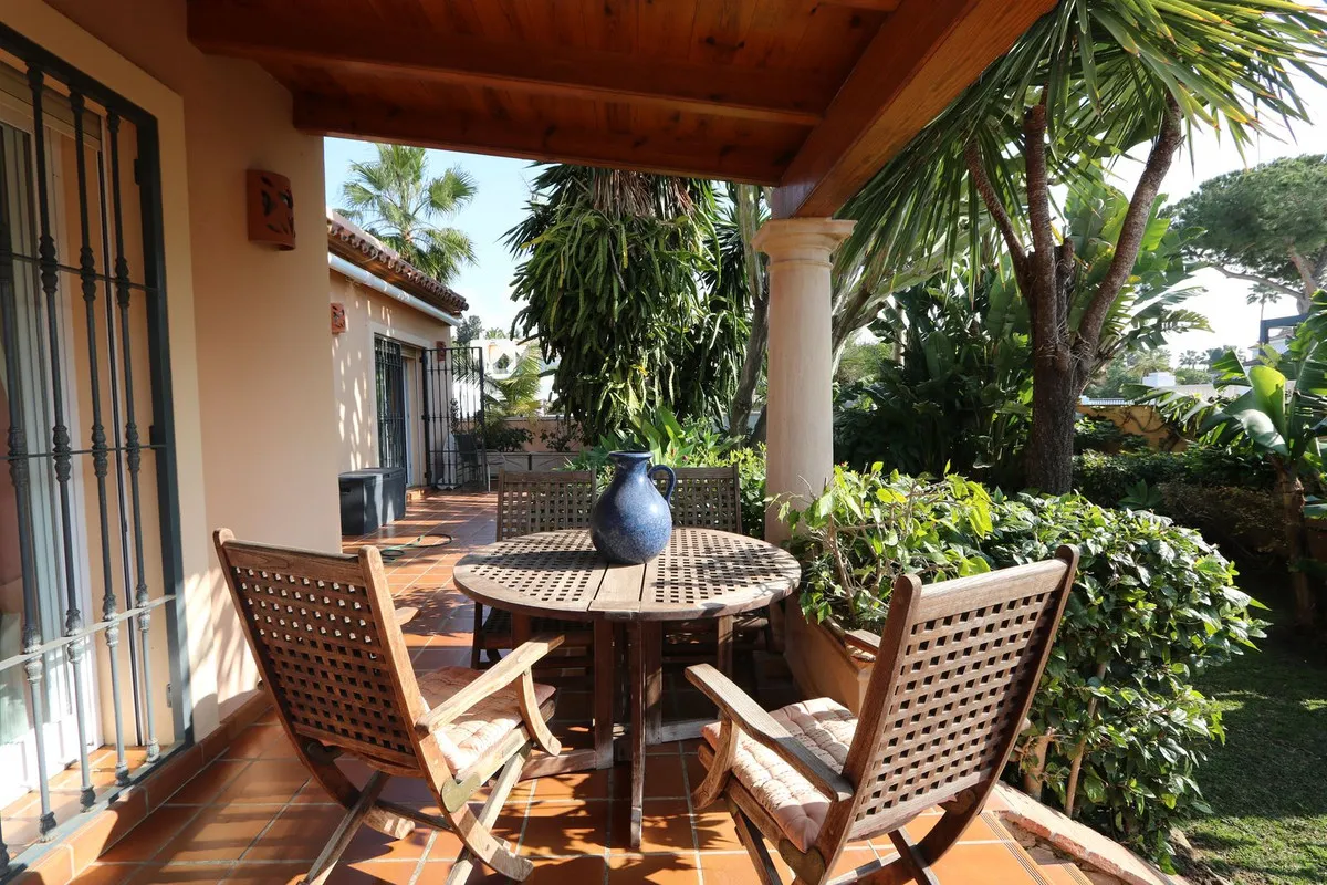 a6f8407f-5f55-4e41-9197-87795c76a2e4