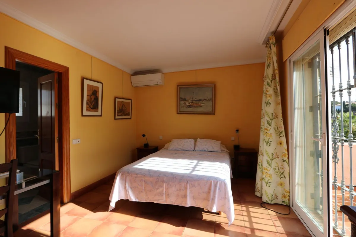 d57665de-e1ea-4b0d-8fee-068e1d5c67d8