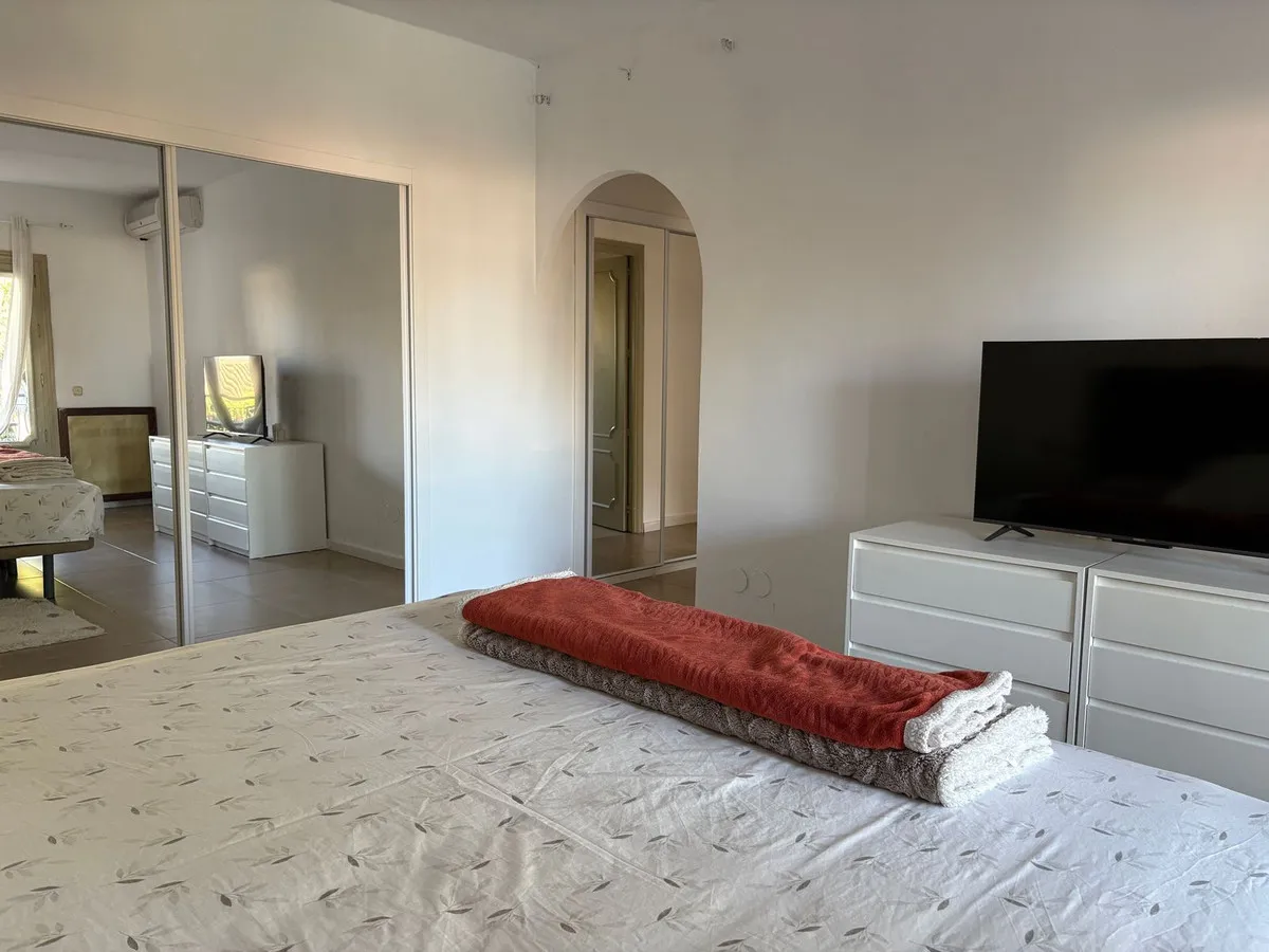 cfa63164-a61b-4b24-ab04-43ca1ce60bfe