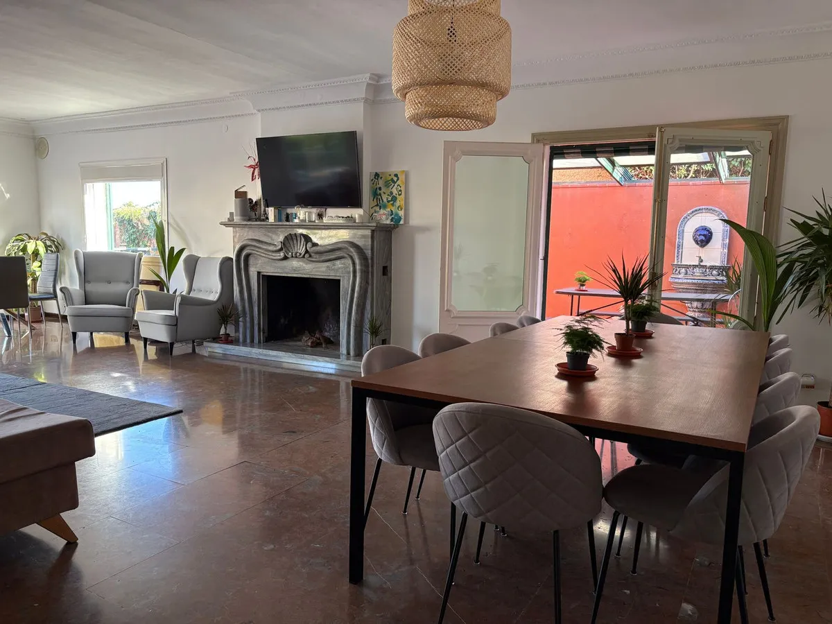 f5397777-3b49-4438-876f-8c8efaecc6d6