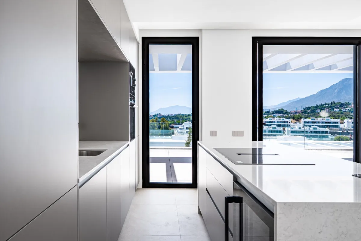 95876543-9b15-4f2c-873b-f032e2cf6508