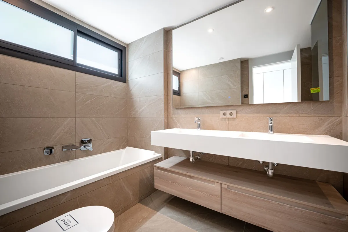 abfbb7d0-ca97-4b84-bc99-8774bfa7ab5a