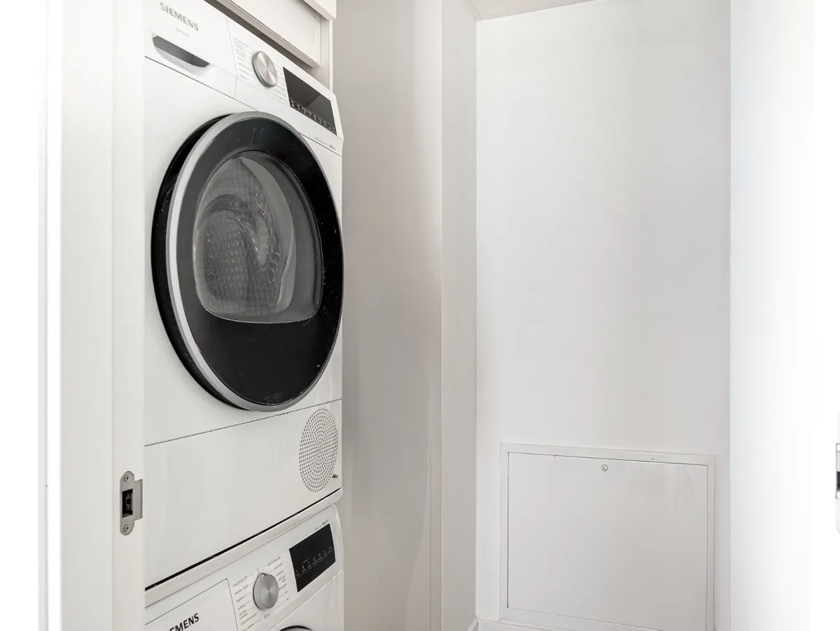 dcf04e99-b62c-459c-a68b-5e0288d7ee3e