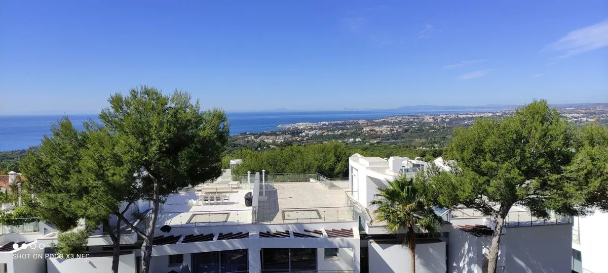 a4d7a854-9270-4410-9355-92a8a372602a