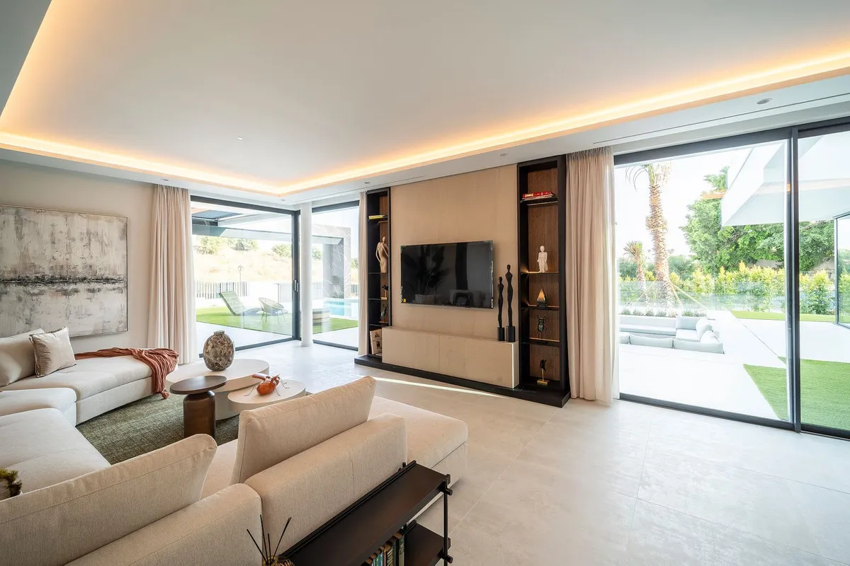 673f657f-362d-41ed-bebe-7818dde5e4dd