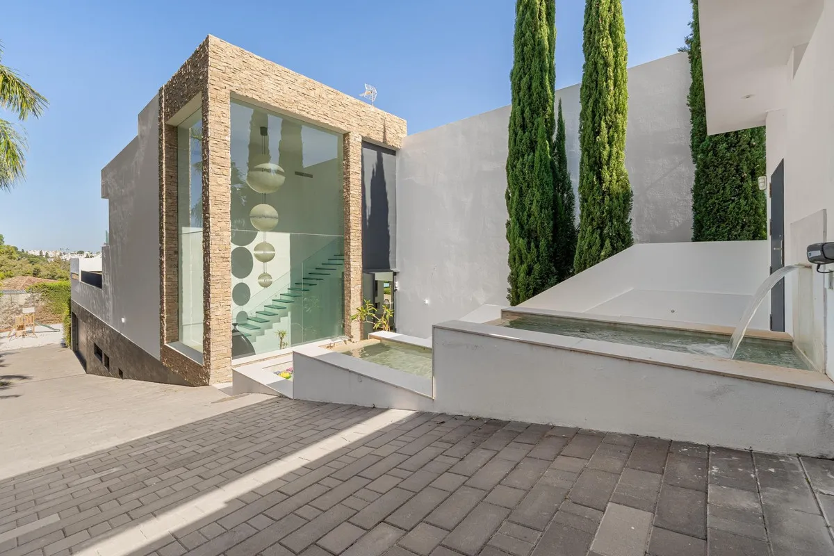 359545b3-63a5-4dcd-a3a0-aec4ee8def36