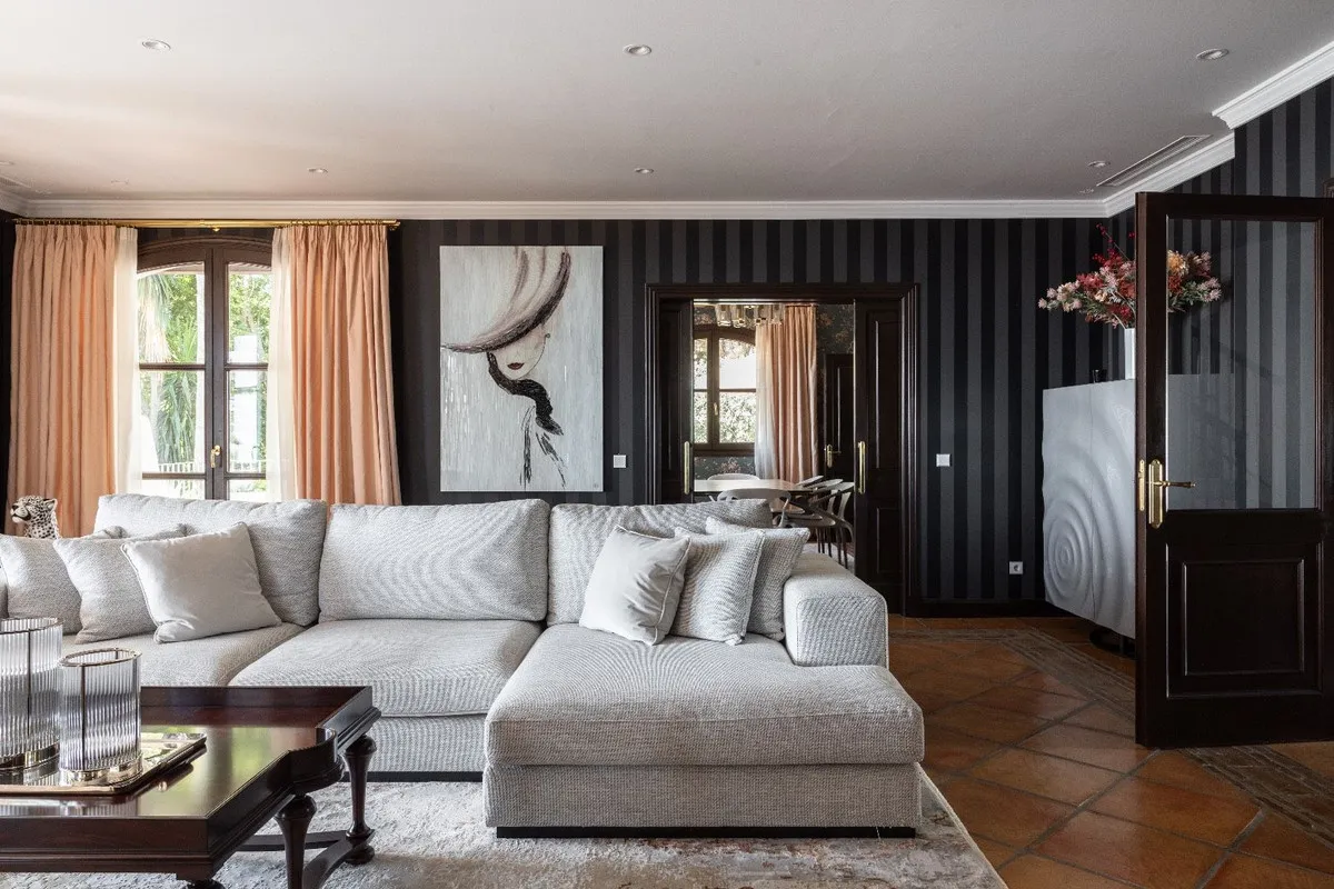 5ef23a33-3965-4103-95a4-521c0c693565