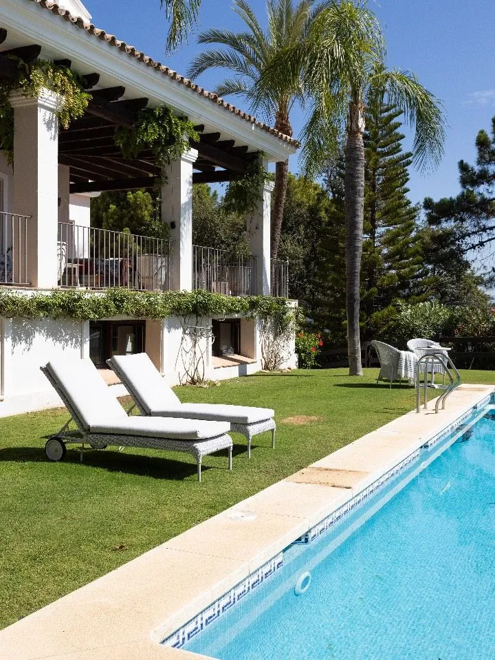 784d7597-f4c6-4571-b92b-16e86e1a3448