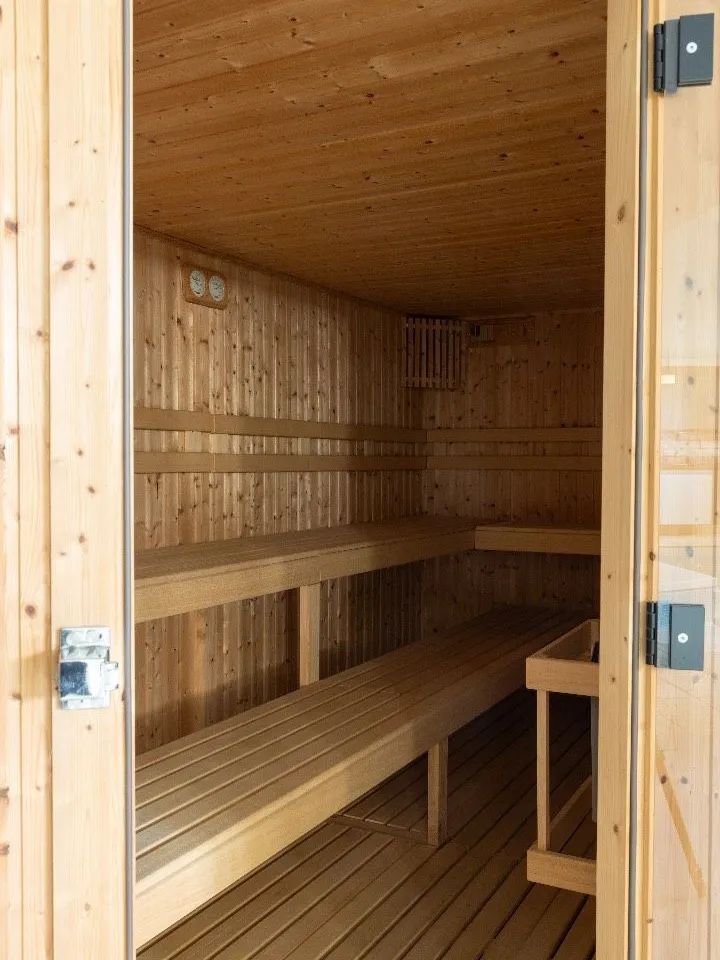 8c1923f4-988a-48cd-bb47-0374ac3b2876