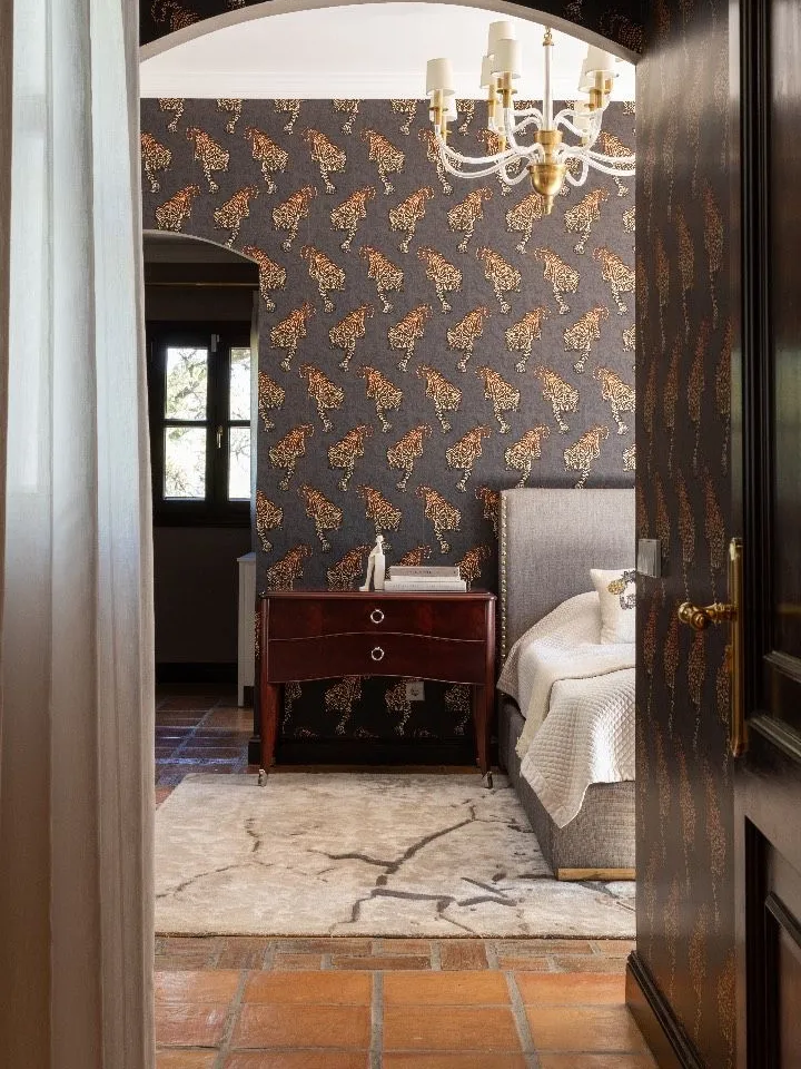 d8753be3-1234-4deb-abca-5ac32b2c25c8