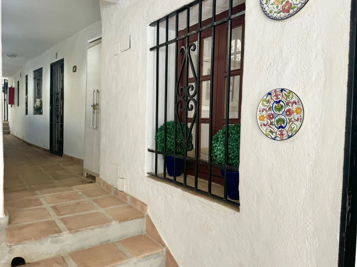 dcd9d4f9-2a71-4f4a-8994-4cd3ee232f79