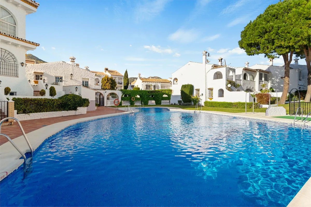 77eafe5b-9c99-4441-a45c-00c89cb1c801