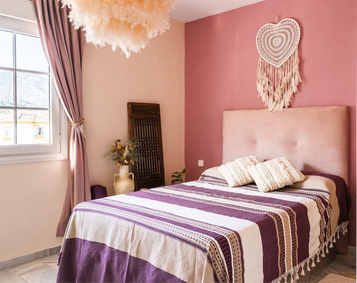 c931f48f-1fb8-469f-831d-bbaecd551963