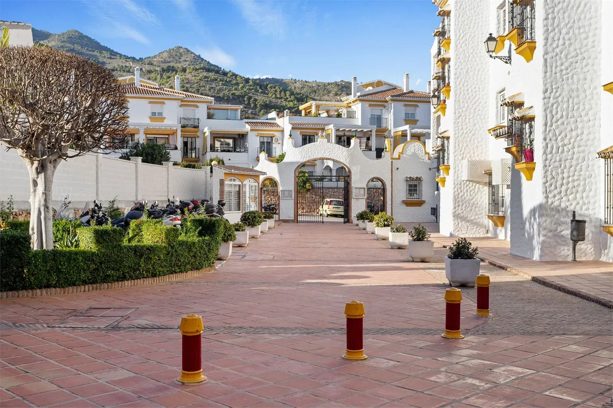 d4cac16c-0b1f-422a-a196-3ea2bd8547c1