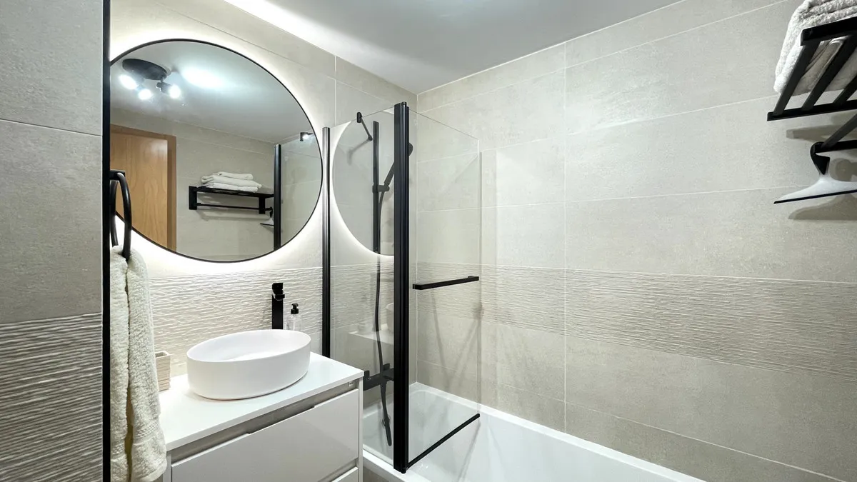 6effc5cb-f236-4065-a158-be6be51bd655