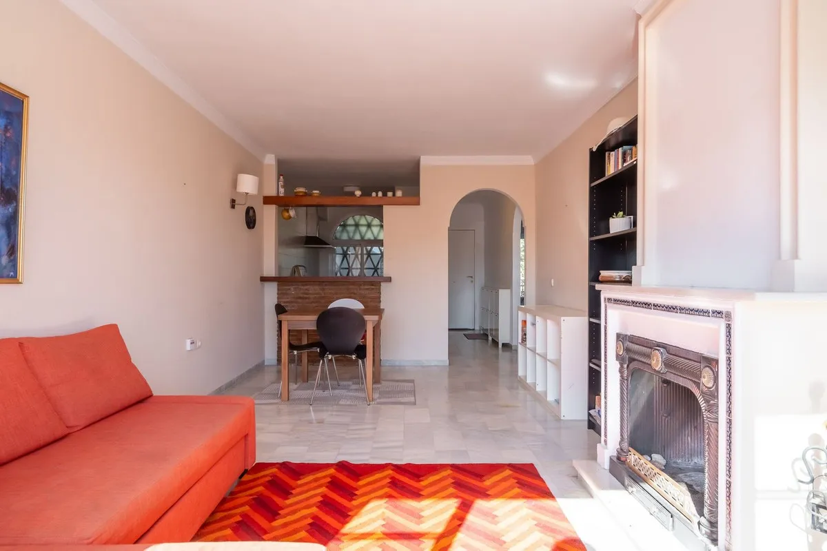 14af3aa2-c3d1-4908-ae81-8d7c321b7489