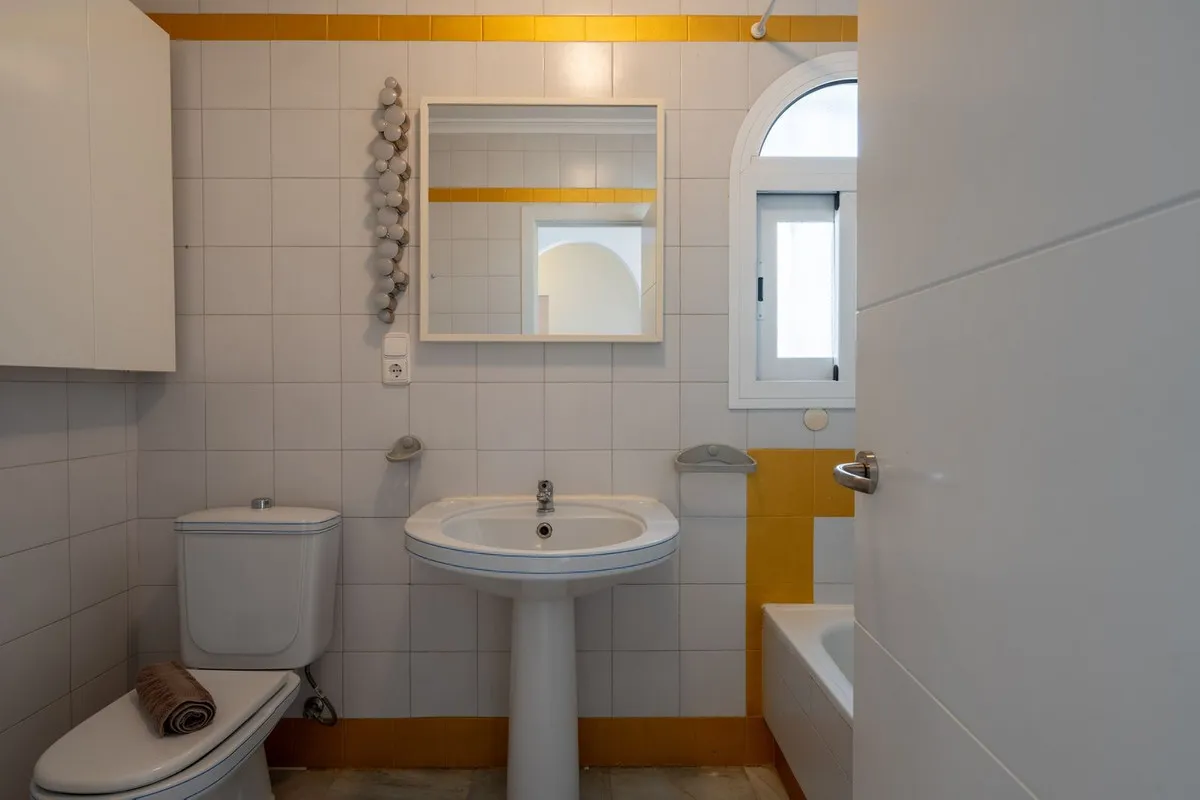 619f3e1b-6811-4cfe-98e2-82ad48209d00