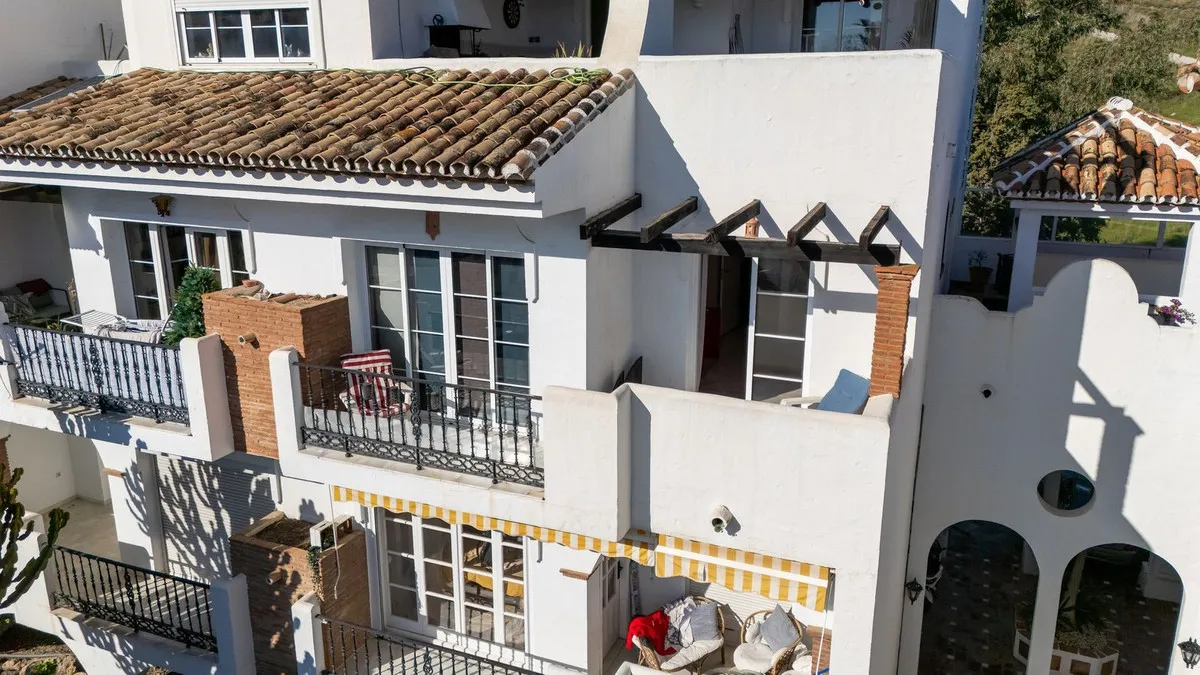 620b6d8d-6e65-4b0d-a1bd-05f826d0b2e8