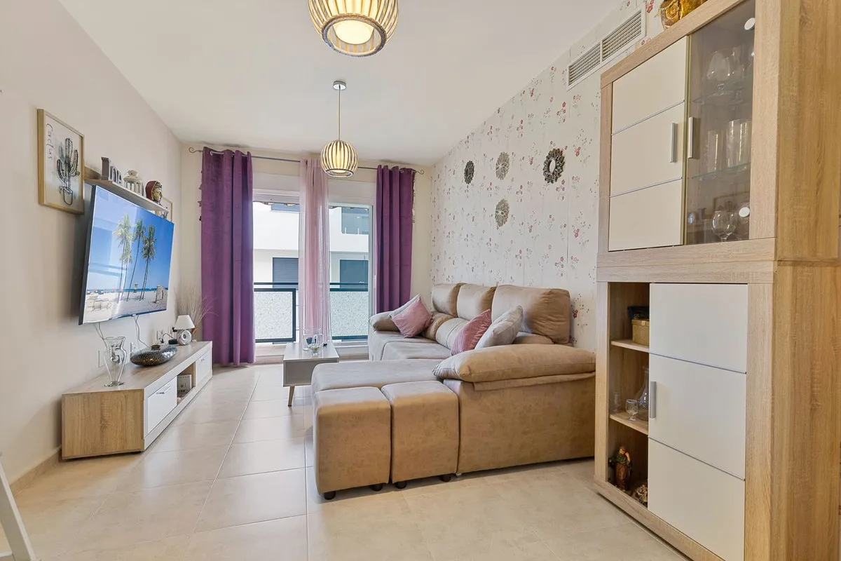 03e4732f-5274-46da-af50-24d4bbad9ccc