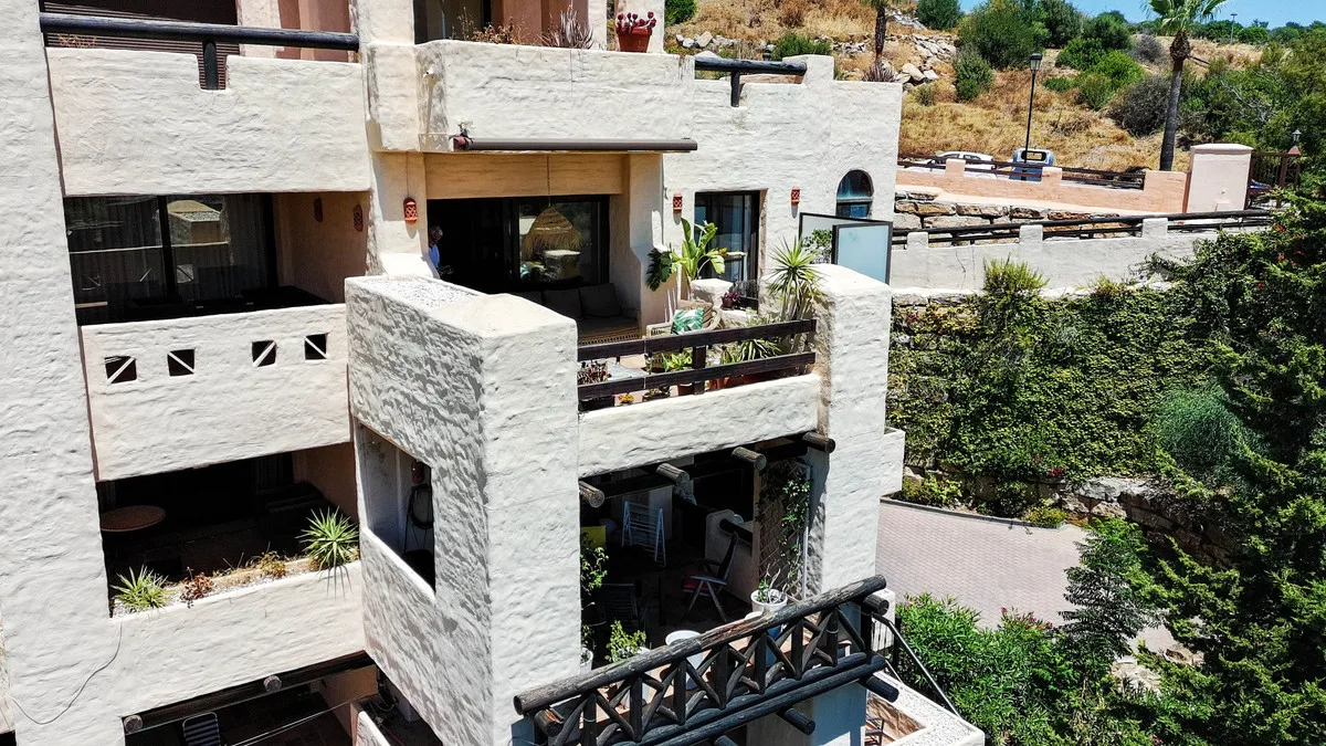 c95b72e5-3005-4443-ab7f-80047bcf079e