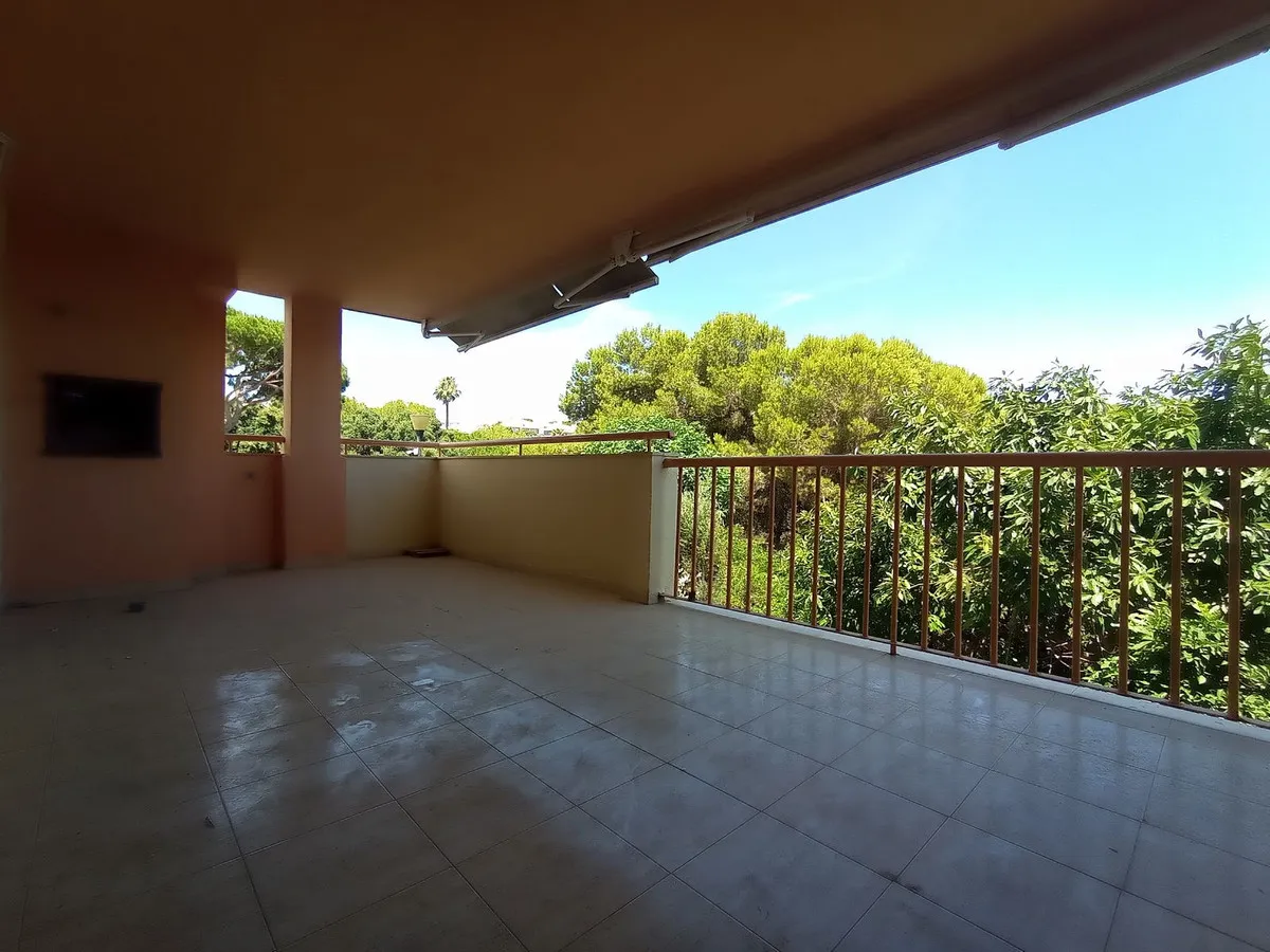 8edc687b-edc3-486e-bcd9-1b8c5b972e23