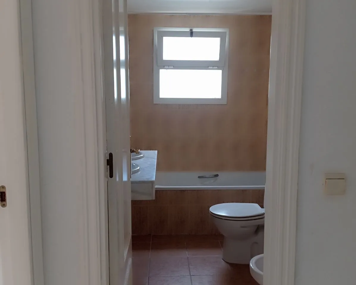 a215e448-5634-47d4-8ee0-d9c82e5322b6