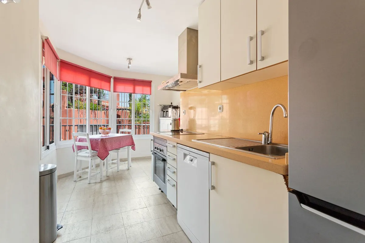 41c9ec13-b0f3-4664-844a-d41e2dcba454