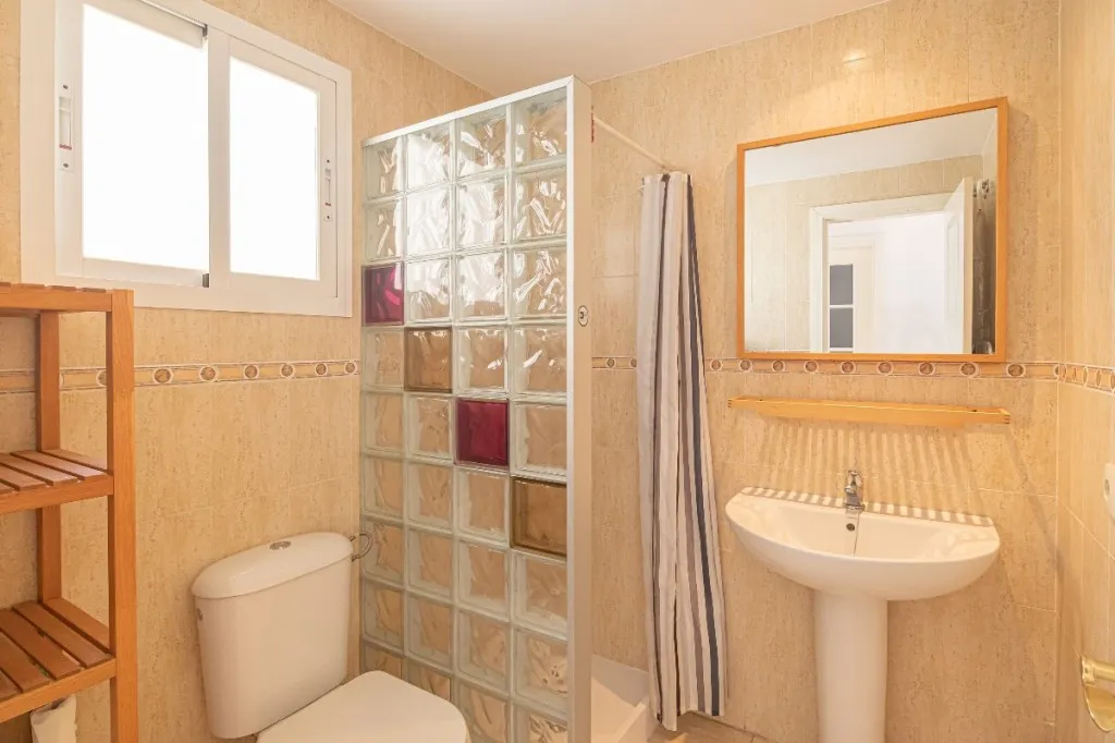 78ac904e-8be6-4961-949b-bb7d4c73ea36