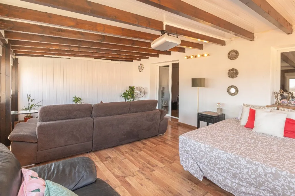 e73b6ddc-6f29-4fef-b019-b9ef9abd86b4