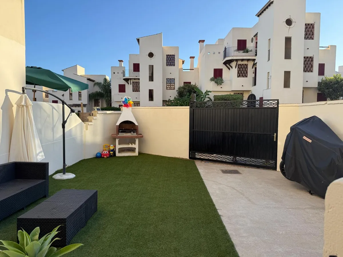 15bf0695-b3ea-4e0d-9ca0-35ecc0efbb0f