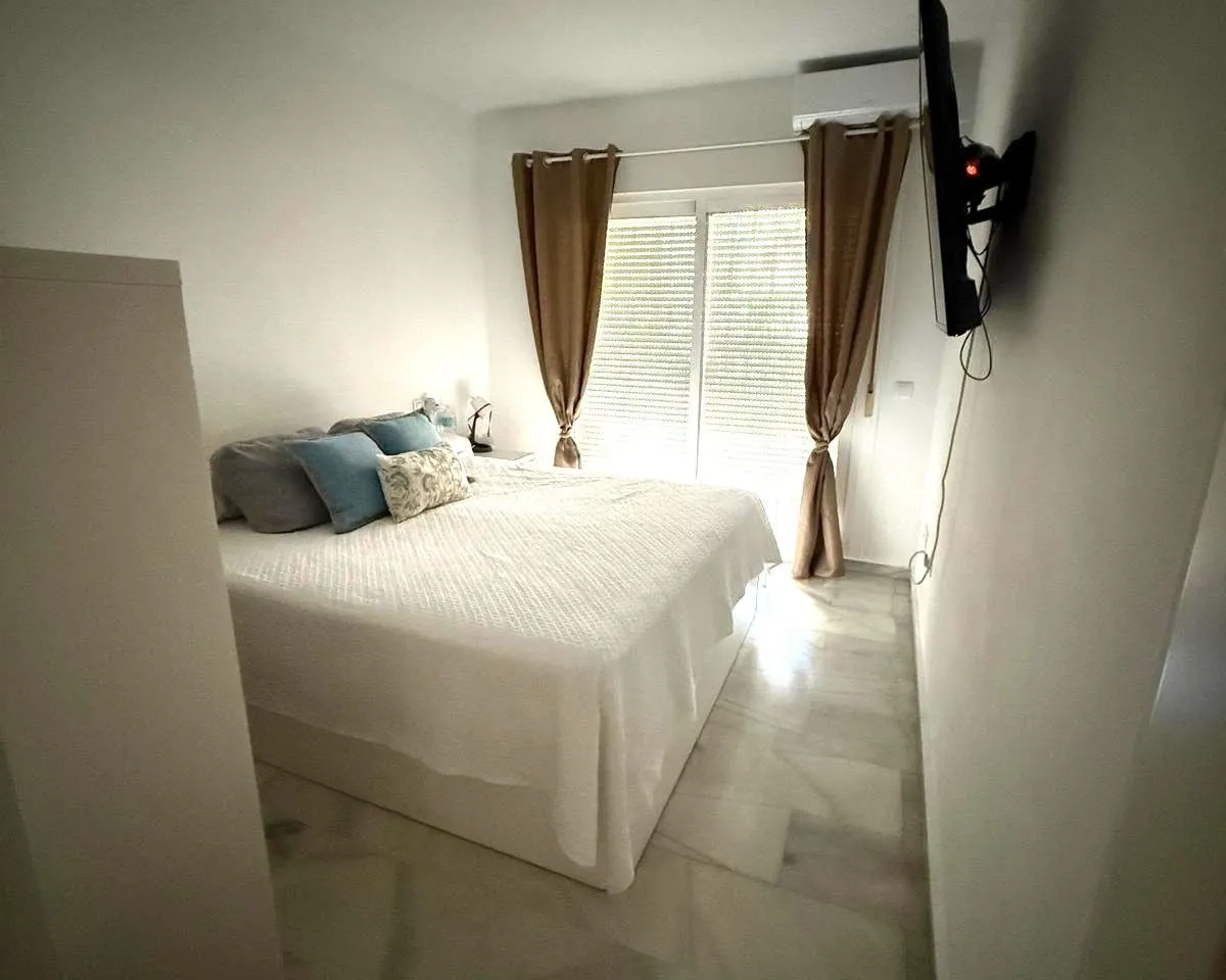 354851fe-e354-467d-9000-ed79fc010976