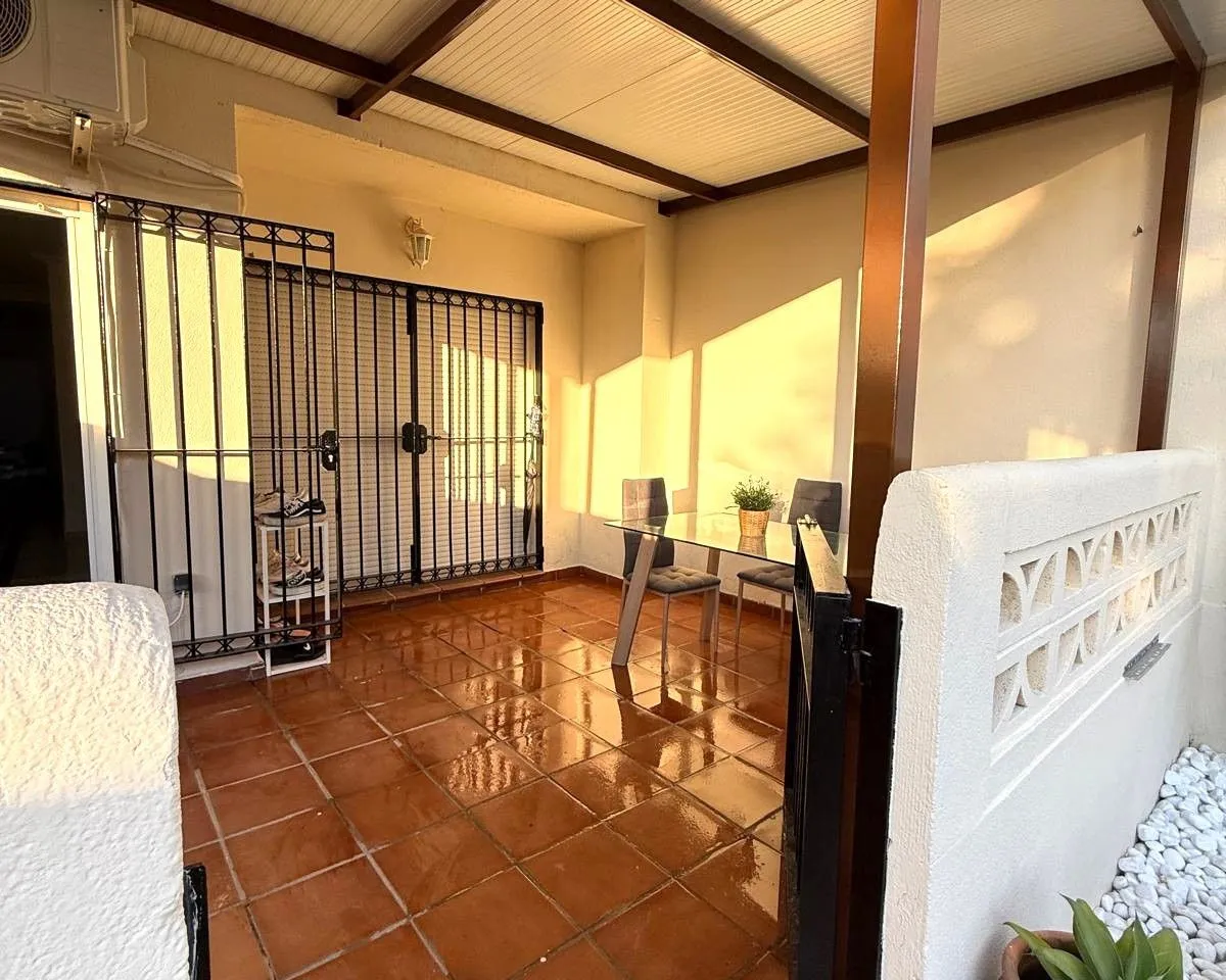 4bbf54cc-8796-4077-bc54-2c5e107c9ef0