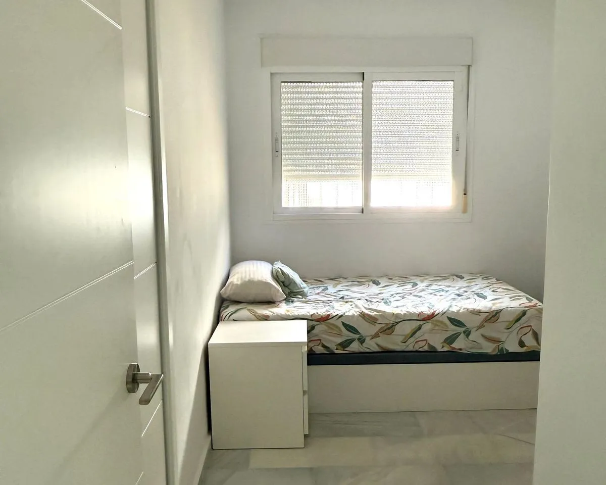 b5d2b39a-5774-49ac-82ef-e5e96dca13a3