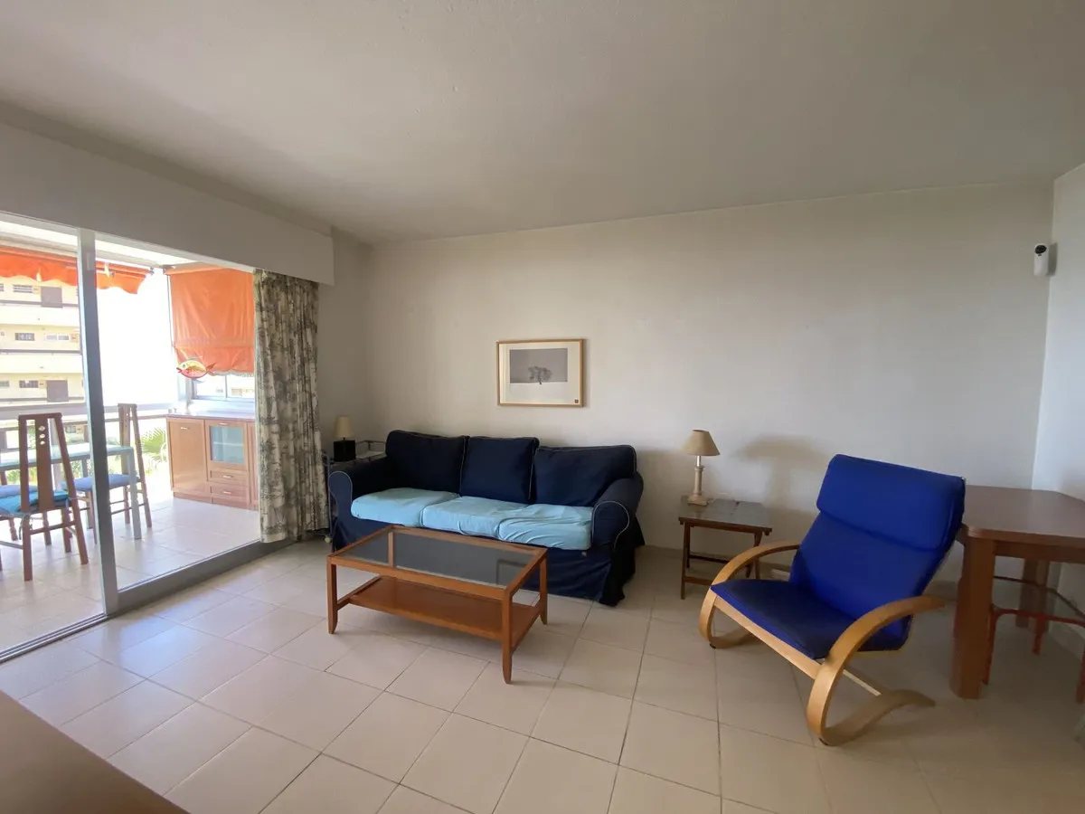 bc093676-408a-4361-bd25-58c9a78c3b08