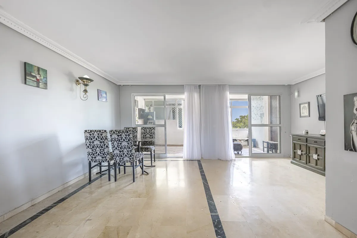 acd05eed-6608-4308-83c2-351ae7d8e832